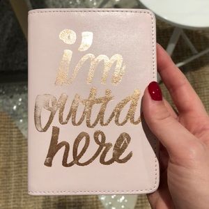 I’m outta here passport case!